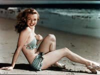 V čom chodila na pláž Marilyn Monroe, Audrey Hepburn a ďalšie? 