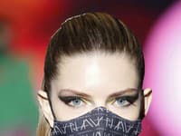 Modelka z agentúry Elite Bratislava Barbora Brušková na Madrid Fashion Week 2021 