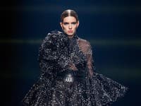 Modelka z agentúry Elite Bratislava Barbora Brušková na Madrid Fashion Week 2021 