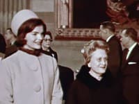 Halstona preslávila aj Jackie Kennedy, ktorá mala jeho klobúk na sebe počas jedného z početných sprevádzaní prezidenta Kennedyho. 