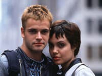 Angie spoznala Johnnyho pri natáčaní filmu Hackers