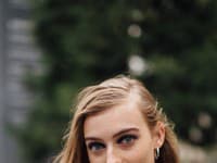 Inšpirujte sa tipmi svetových vizážistiek, ako vyzerať vďaka líčeniu mladšie