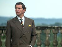 Dominic West v úlohe princa Charlesa