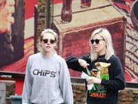 Kristen našla šťastie po boku príležitostnej herečky a scénaristky