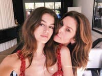 Dnes pokračuje v šľapajách modelky jej dcéra Kaia 