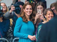 Hoci Kate Middleton nikdy nestretla osobne svoju svokru, princeznú Dianu, vo veľa vlastnostiach sa na ňu aj podľa expertov podobá. 