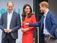 Je to práve vojvodkyňa Kate, ktorá je schopná udržať mier s Harrym a Meghan najlepšie zo všetkých. 