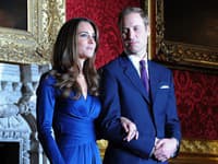 Ich príbeh mal šťastný koniec a nikto nepochybuje, že na zásnubných fotografiách prežívali princ William a jeho Kate svoju lásku znova. 