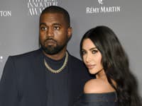 Manželstvo Kim a Kanyeho skončilo