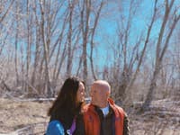 Bruce Willis s manželkou Emmou v nedotknutej prírode