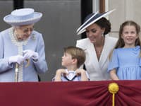 Oslavy platinového jubilea kráľovnej zviditeľnil princ Louis, ktorý zabavil celý svet