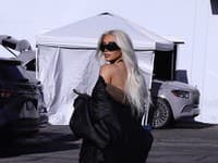 Vlasový chameleón Kim Kardashian