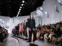 CHANEL 2021/22 Métiers d'art show bola predstavená vo Florencii
