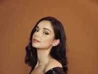 Jana Vozárová, Miss Supranational Slovakia 2022 v šatách od Michaely Ľuptákovej