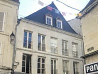 Saumur , dom v ktorom sa narodila Gabrielle Bonheur Chanel 19.8.1883