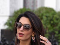 Raňajková rutina Amal Clooney