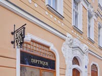 Pražský butik Diptyque: Domov a miesto pre umenie a kuriozity