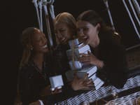 Vianočná kampaň CHANEL End of Year - One Upon a Moon