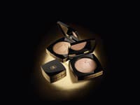 CHANEL Holiday 2022 v duchu cesty na Mesiac a oslavy sviatkov vo víre hviezd