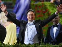 Kontroverzná výchova podľa najbohatšieho muža planéty