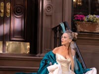 Svadobné šaty, ktoré mala oblečené Sarah Jessica Parker vo filme Sex v meste (2008)