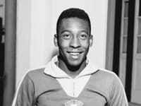 Pelé bol považovaný za najlepšieho futbalistu všetkých čias