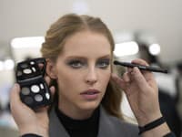 Make-up CHANEL Ready-to-Wear jeseň/zima 2023/24 