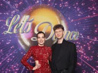 Moderátorka Lucia Hlaváčková zahviezdila v Let's Dance v róbe od Michaela Kováčika