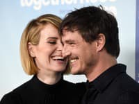 Pedro Pascal a Sarah Paulson sa priatelia cez dve desaťročia