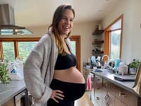 Hilary Swank posiela silný odkaz všetkým ženám, ktoré sa túžia stať mamou, no dlho im to nie je dopriate