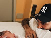Príchod dcérky naplnil Lauru a Bekima šťastím, ktoré v ich vzťahu nikdy nechýbalo