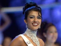 Priyanka Chopra počas Miss World v roku 2000