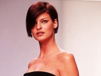 Linda Evangelista v roku 1995
