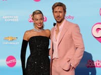 Margot Robbie a Ryan Gosling ako Barbie a Ken