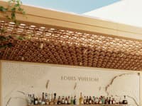Reštaurácia Louis Vuitton v hoteli White 1921 v Saint-Tropez 