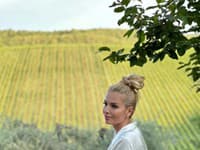 Marianna Ďurianová sa rokmi nemení, nezameniteľné kúzlo a ukážkovú postavu si udržiava cez dve dekády
