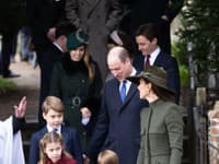 Princ William a jeho rodina by sa vraj mohli pripojiť k Charlesovi na Vianoce v Sandringhame a Harry s rodinou na Nový rok. v Norfolku. 