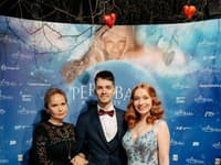 Vo filme Perinbaba a dva svety uvidia diváci v hlavných úlohách Lukáša Frlajsa a Valériu Frištikovú