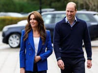 Princ William sa cíti nahnevaný v súvislosti so znevažujúcimi slovami na adresu jeho manželky, princeznej Kate. 