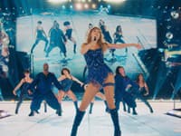 Taylor Swift / The Eras Tour sa stal najsledovanejším hudobným filmom na Disney+