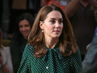 Kate v móde nachádza prienik s princeznou Dianou