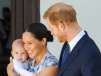 Meghan Markle prezradila, že s princom Harrym sa nemohli rozhodnúť medzi dvomi menami pre ich jediného syna, Archieho. 