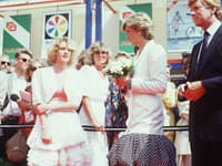 V roku 1987 sa princezná Diana zúčastnila po boku princa Charlesa 40-tho filmového festivalu v Cannes. Boli tam na desať hodinovej návšteve. 