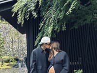 Hailey Bieber prežíva vlnu šťastia