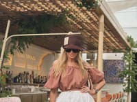 Lekárka Alena Pallová svojimi outfitmi denne inšpiruje mnohé ženy