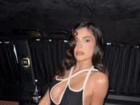 Kylie Jenner ukázala expresnú make-up rutinu, ktorá vás v priebehu pár minút premení na kráľovnú