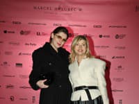 Spisovateľka a influencerka Ema Müllerová s mamou, moderátorkou Soňou Müllerovou
