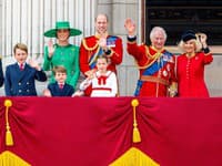 Kráľovské deti by sa mali objaviť v máji na balkóne Buckinghamského paláca pri príležitosti 80-teho výročia ukončenia druhej svetovej vojny. 