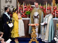 Keďže boli obe udalosti pre Carla Philipa a Sofiu výnimočné, rozhodli sa usporiadať kráľovské krstiny ako sa patrí. 