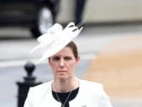 Hoci ostáva mimo reflektorov, jej prítomnosť je v živote detí princa Williama a princeznej Kate neodmysliteľná